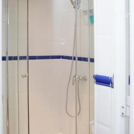 Guest house Torreblanca Estacion, Piscina Privada *